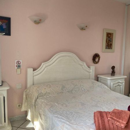 Chambres Table d'hotes Carpe diem Villeneuve-la-Rivière Extérieur photo