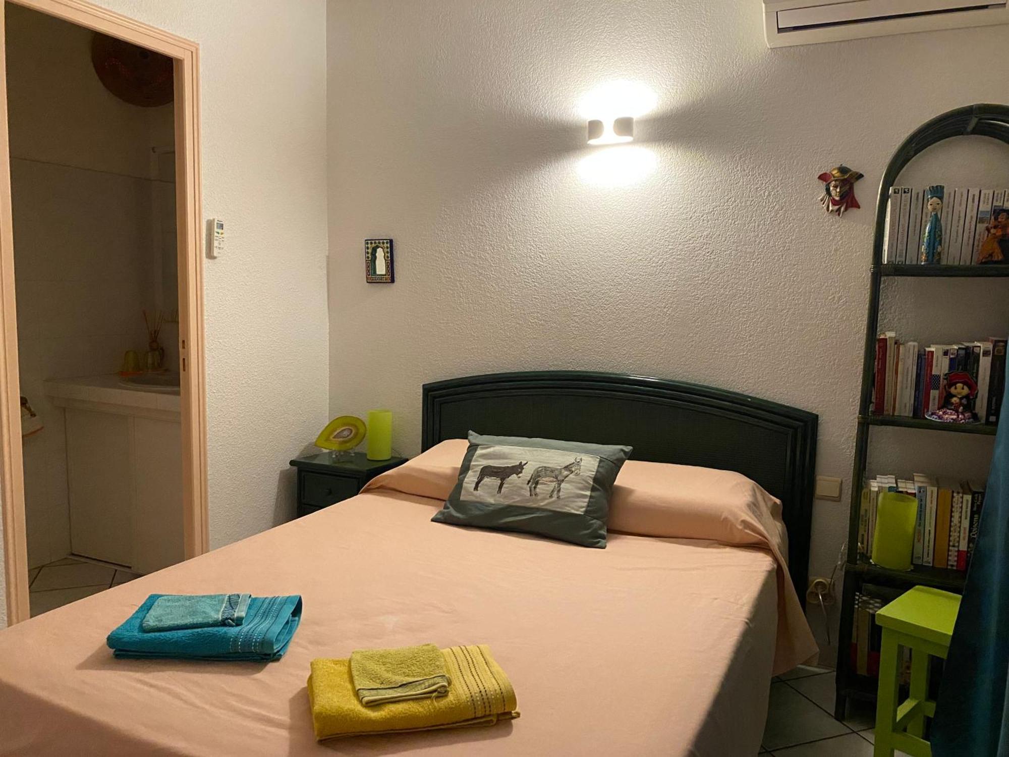Chambres Table d'hotes Carpe diem Villeneuve-la-Rivière Extérieur photo